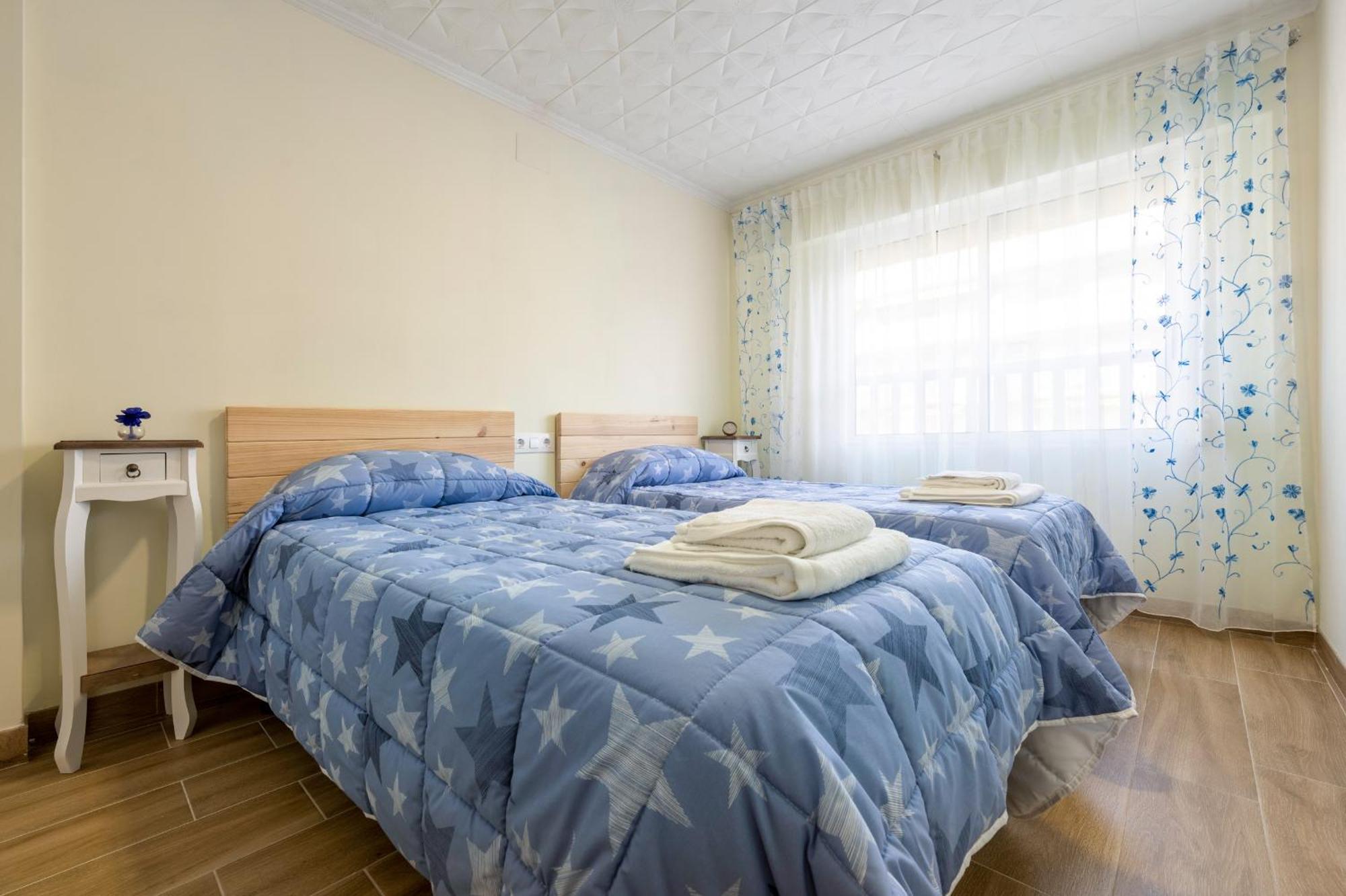 Hauzify I Apartament Van Gogh Salou Extérieur photo